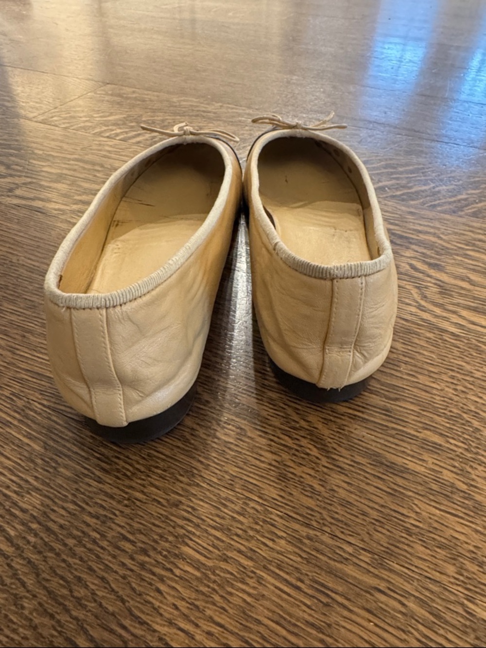 Chanel Beige and Black Two-Tone Leather Ballet Flats - Picture 3 of 7